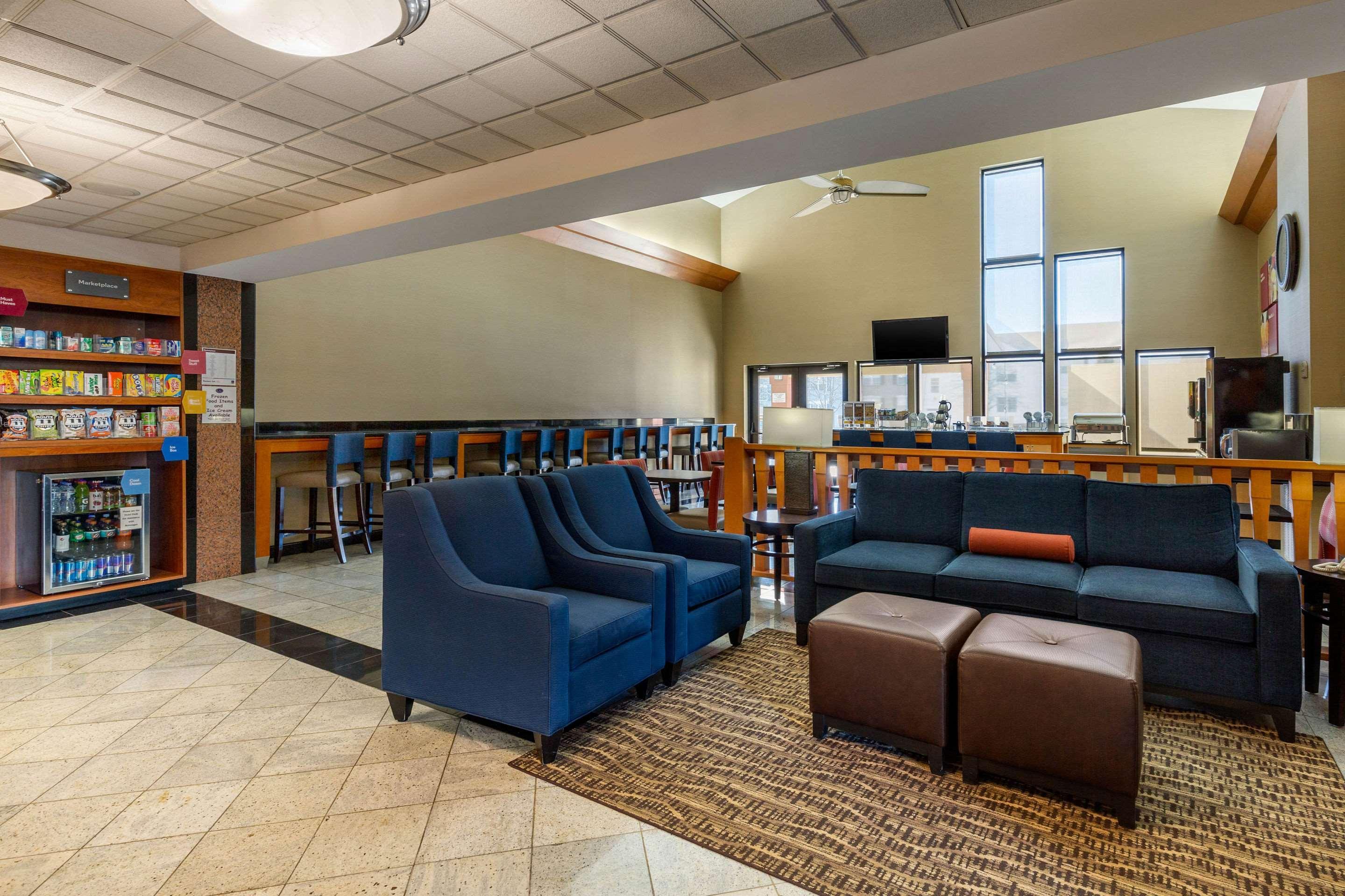 Holiday Inn Express & Suites Leesburg - Historic District By Ihg מראה חיצוני תמונה