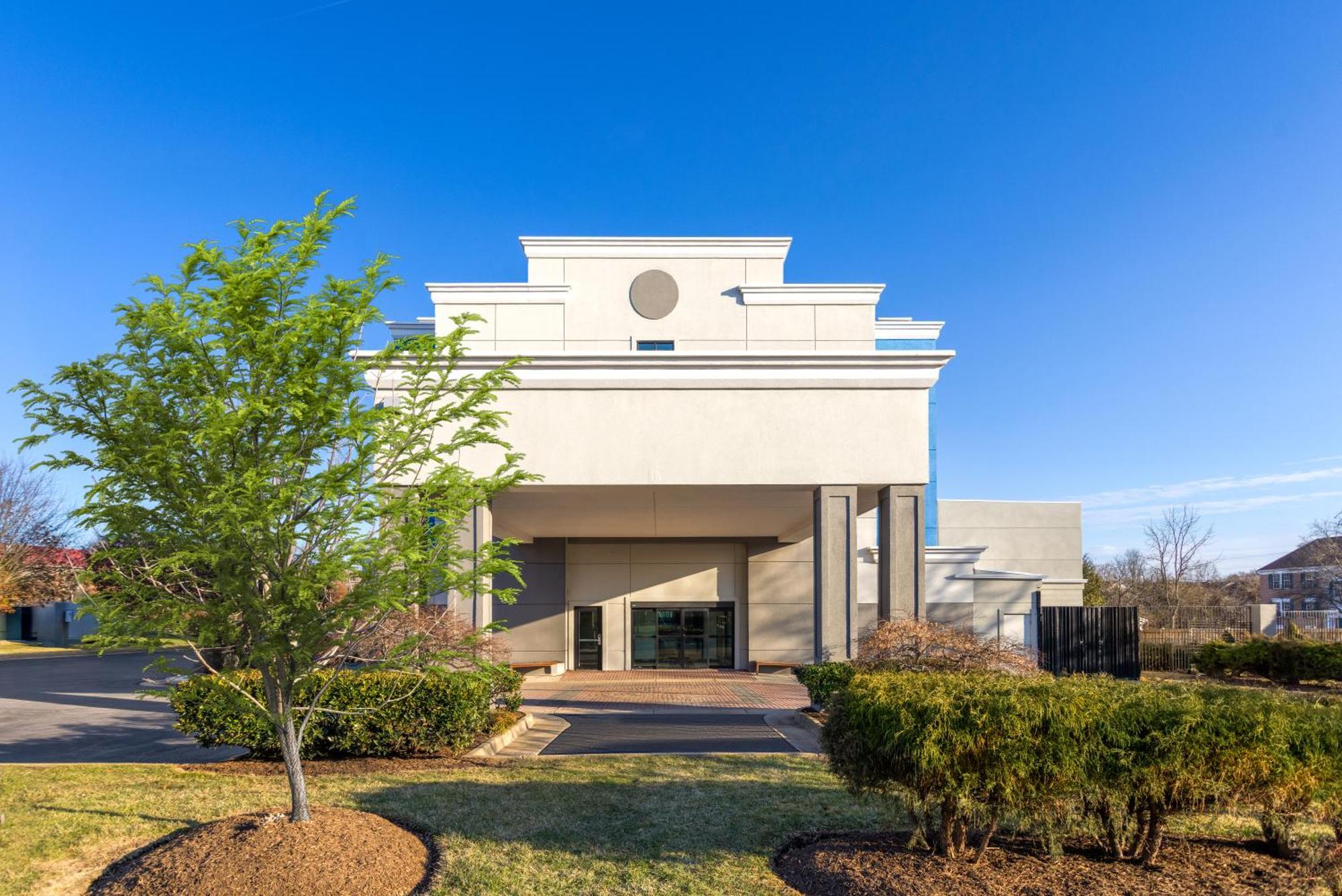 Holiday Inn Express & Suites Leesburg - Historic District By Ihg מראה חיצוני תמונה