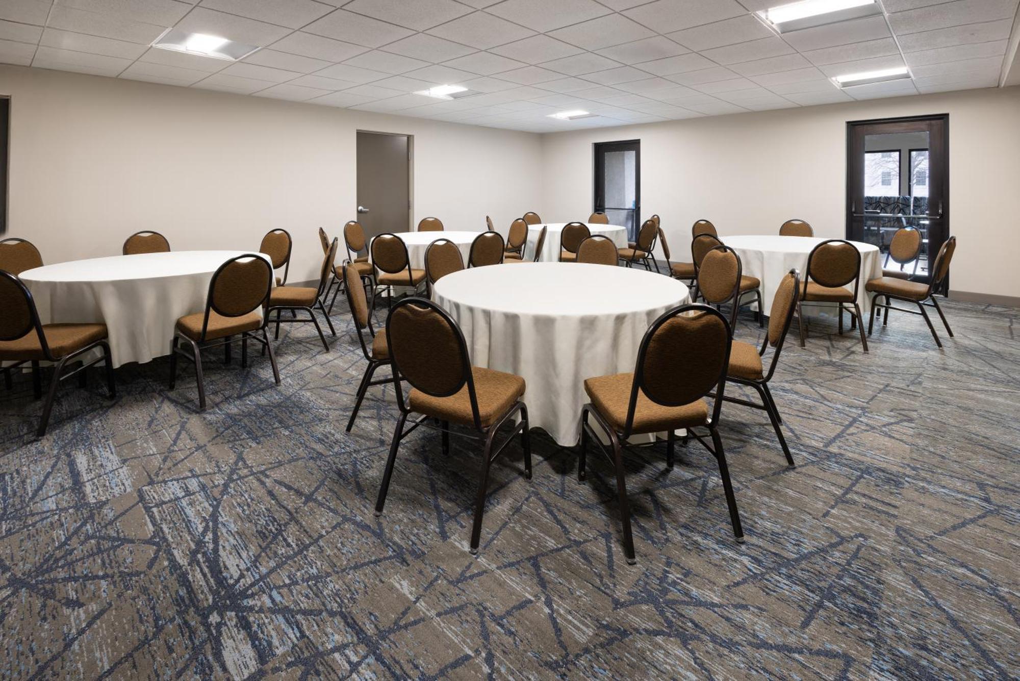 Holiday Inn Express & Suites Leesburg - Historic District By Ihg מראה חיצוני תמונה