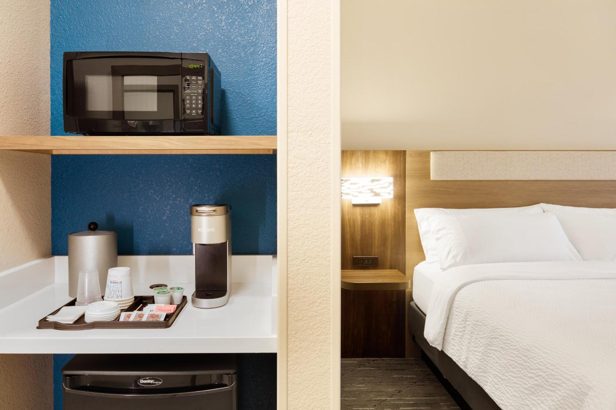 Holiday Inn Express & Suites Leesburg - Historic District By Ihg מראה חיצוני תמונה